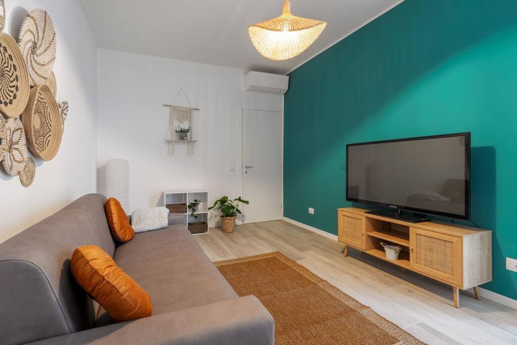 Free Parking Charme&Space Big House Wifi Netlix Milaan Buitenkant foto